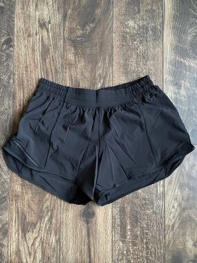 lululemon athletica Hotty Hot Lined Shorts
